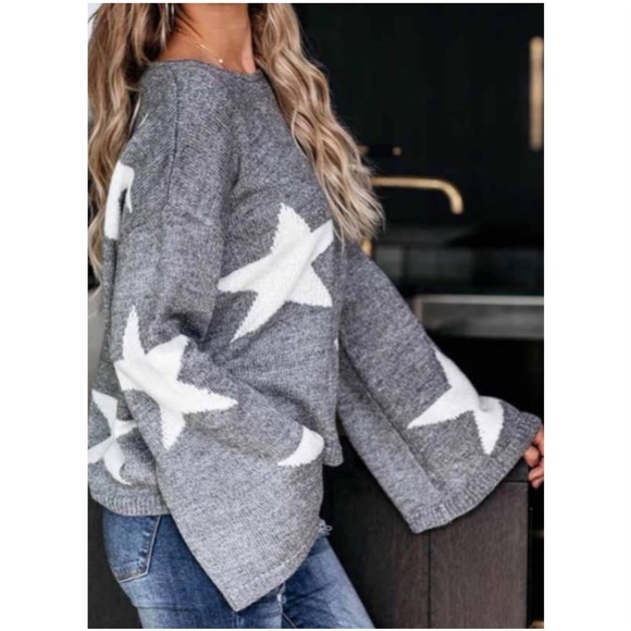 PROMESA BELL SLEEVE STAR PRINT SWEATER SIZE SMALL - Picture 5 of 13